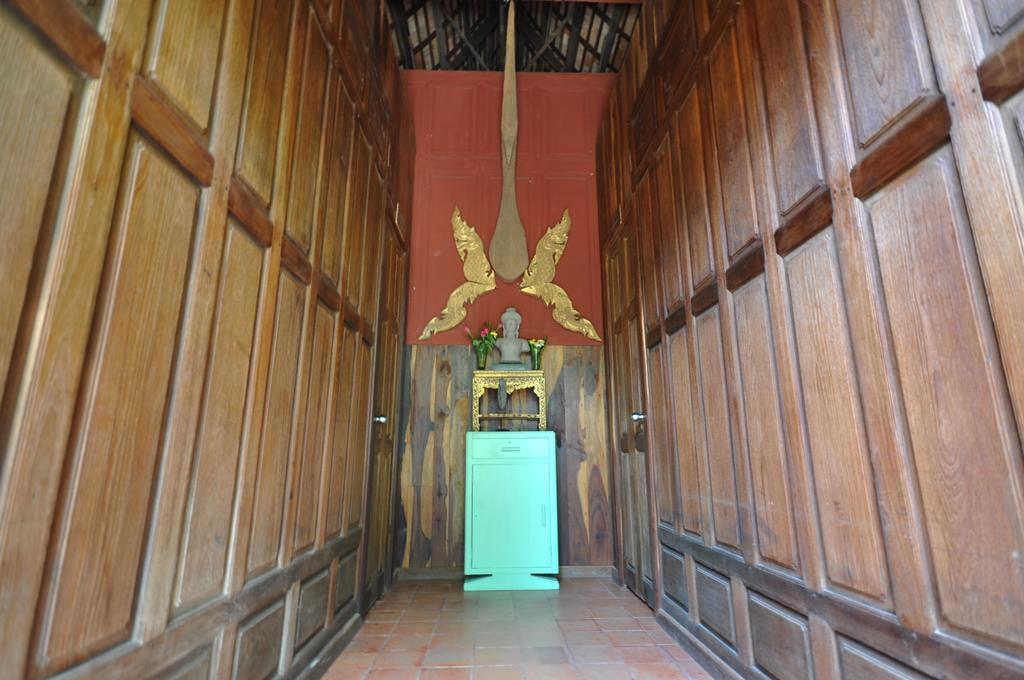Ayutthaya Bouchic Hostel Kültér fotó