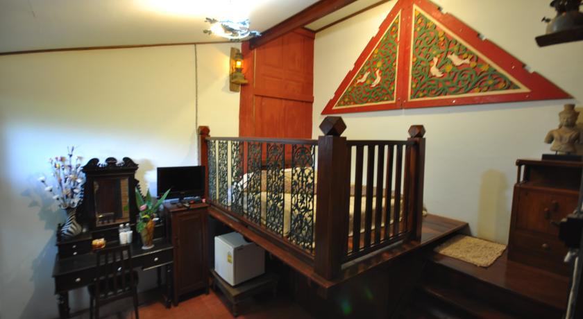 Ayutthaya Bouchic Hostel Kültér fotó