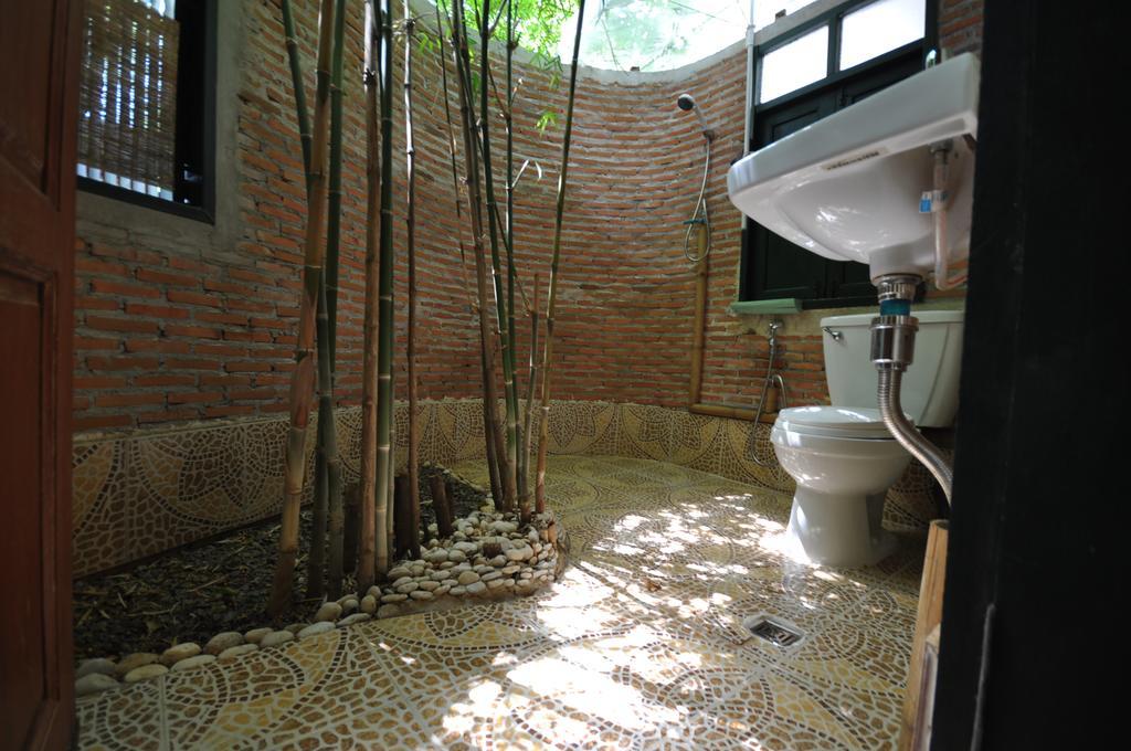 Ayutthaya Bouchic Hostel Kültér fotó